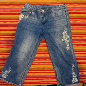 cottage core whimsical jean capris!